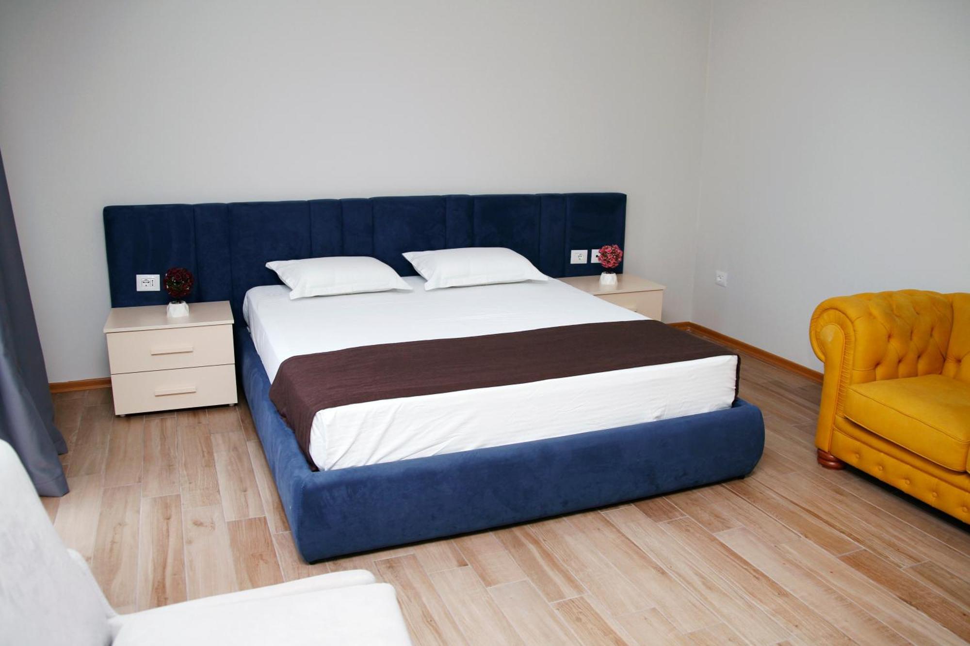 Amh Hotel Durrës Extérieur photo